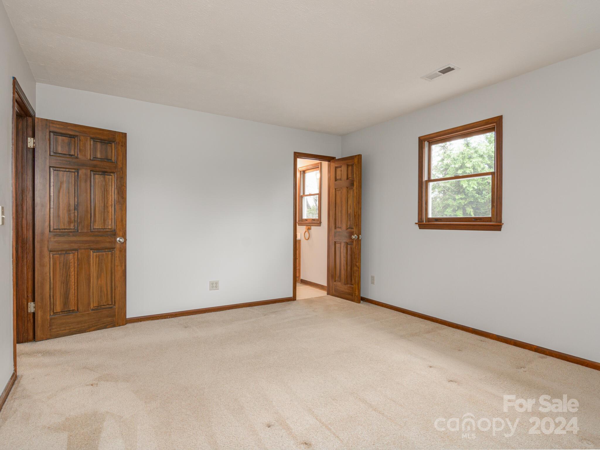 15 Fox Hollow Court