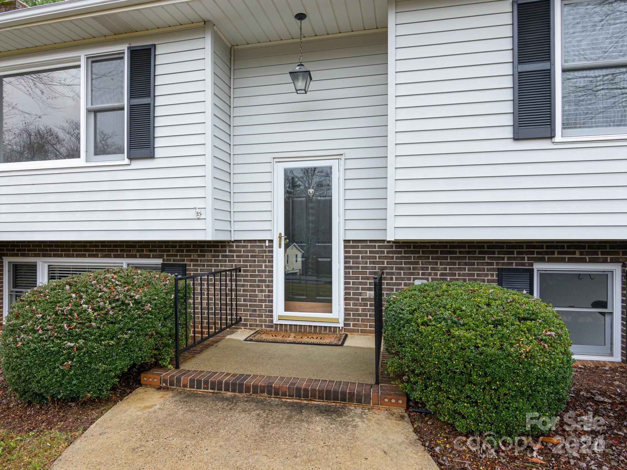 15 Fox Hollow Court