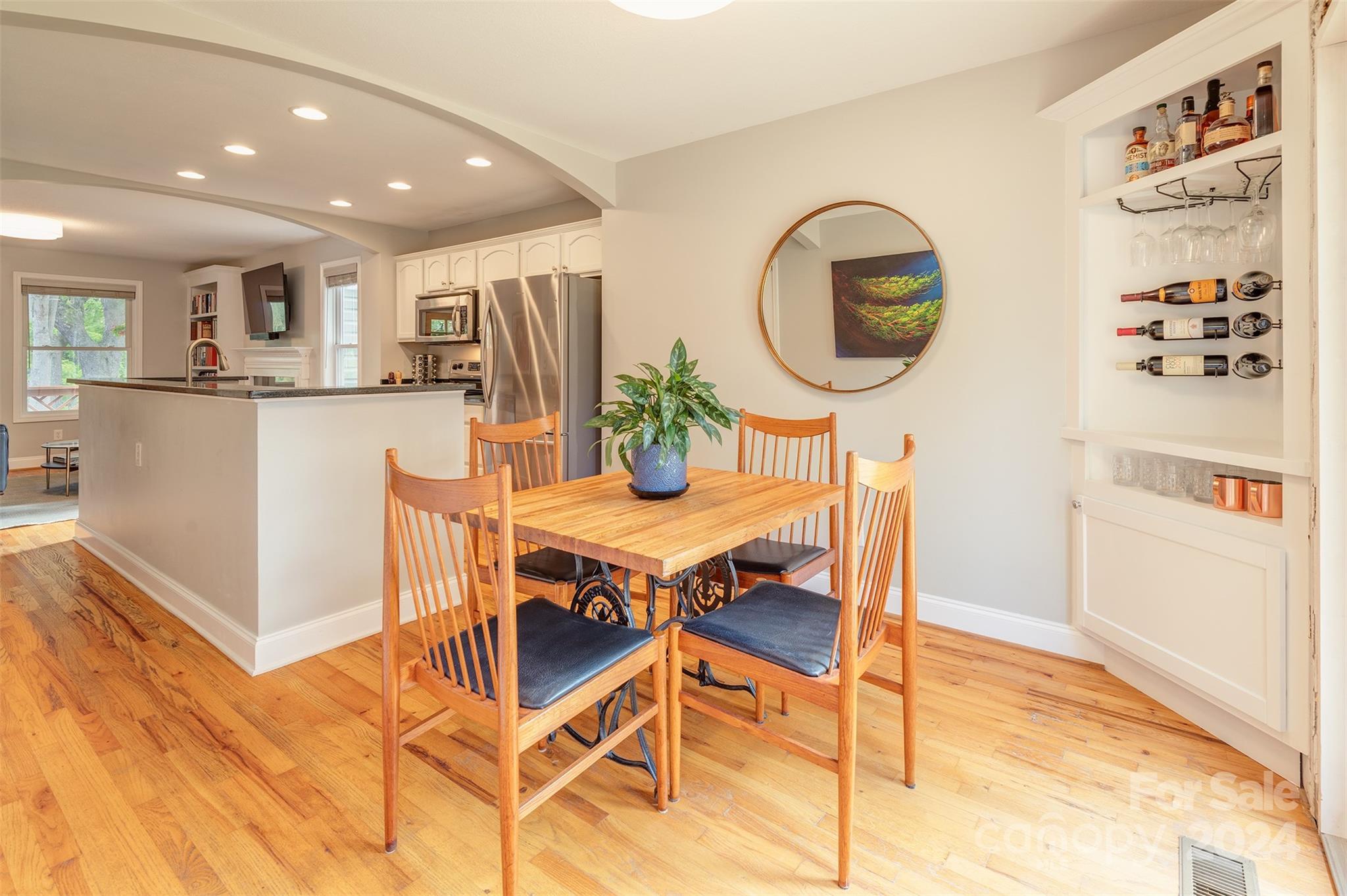 83 Langwell Avenue
