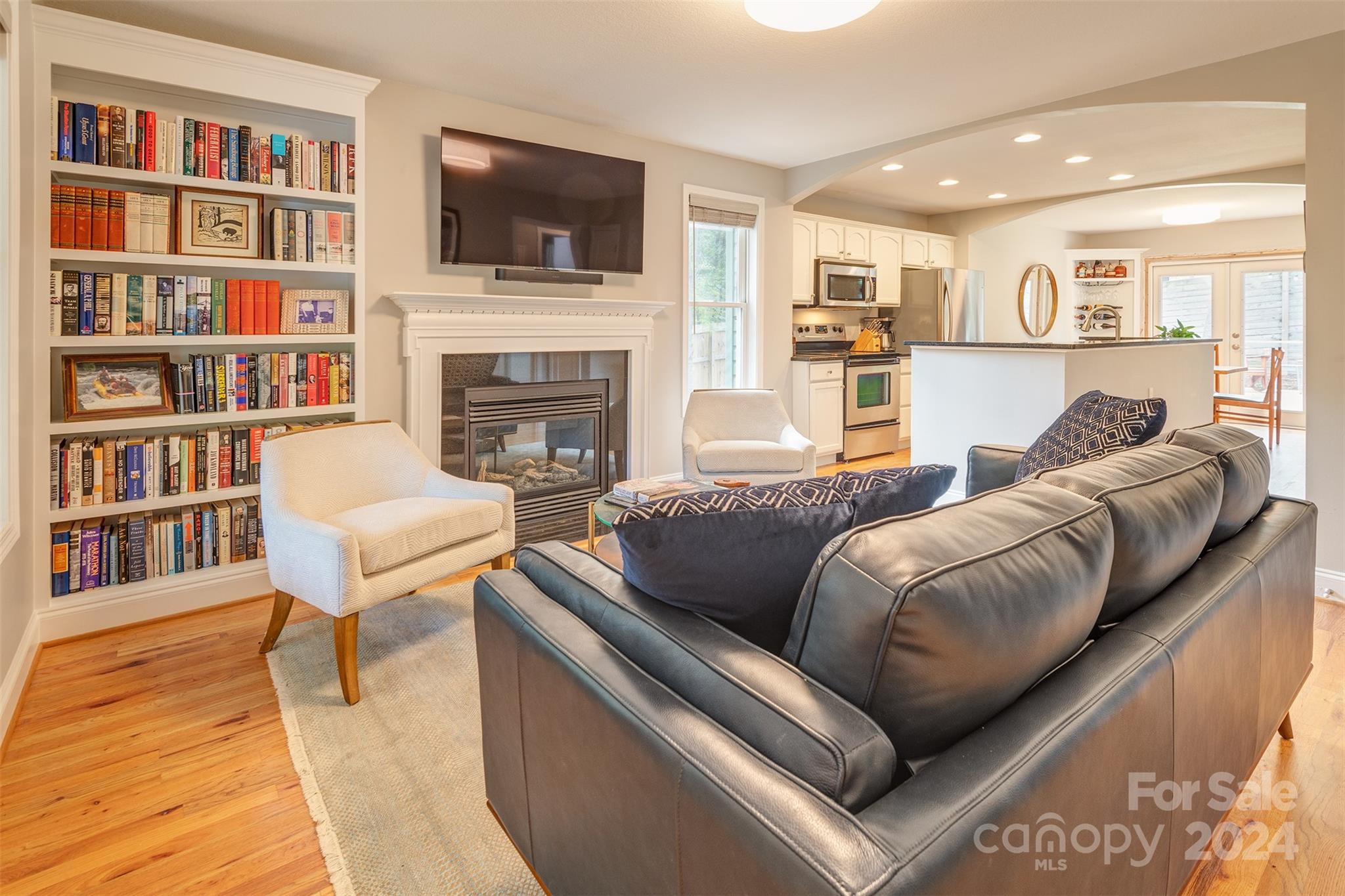 83 Langwell Avenue
