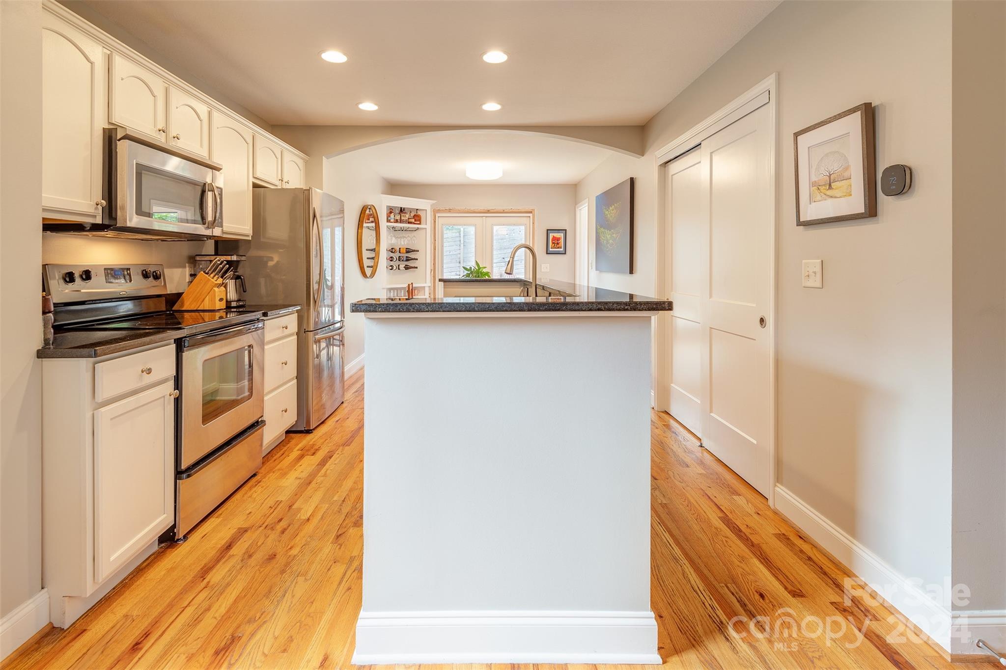 83 Langwell Avenue