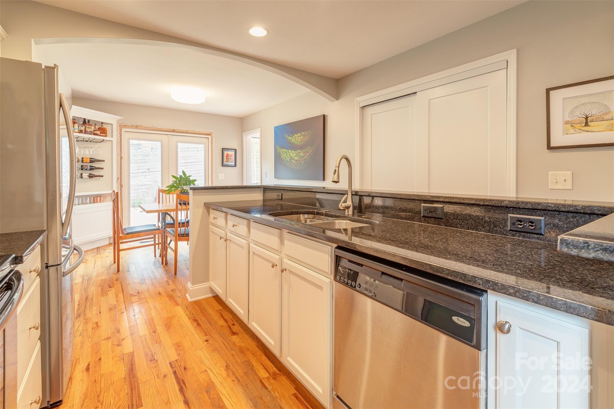 83 Langwell Avenue