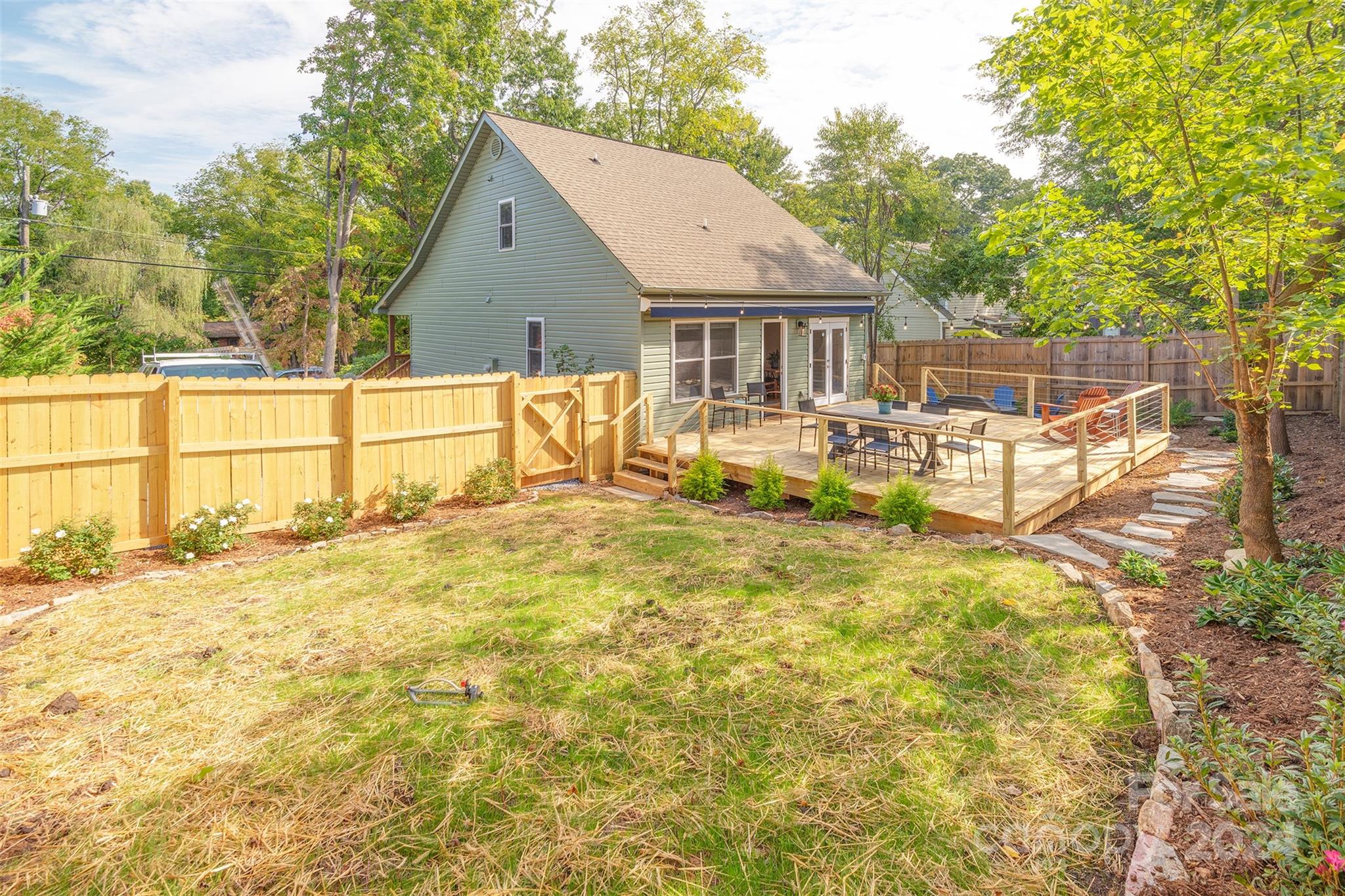 83 Langwell Avenue