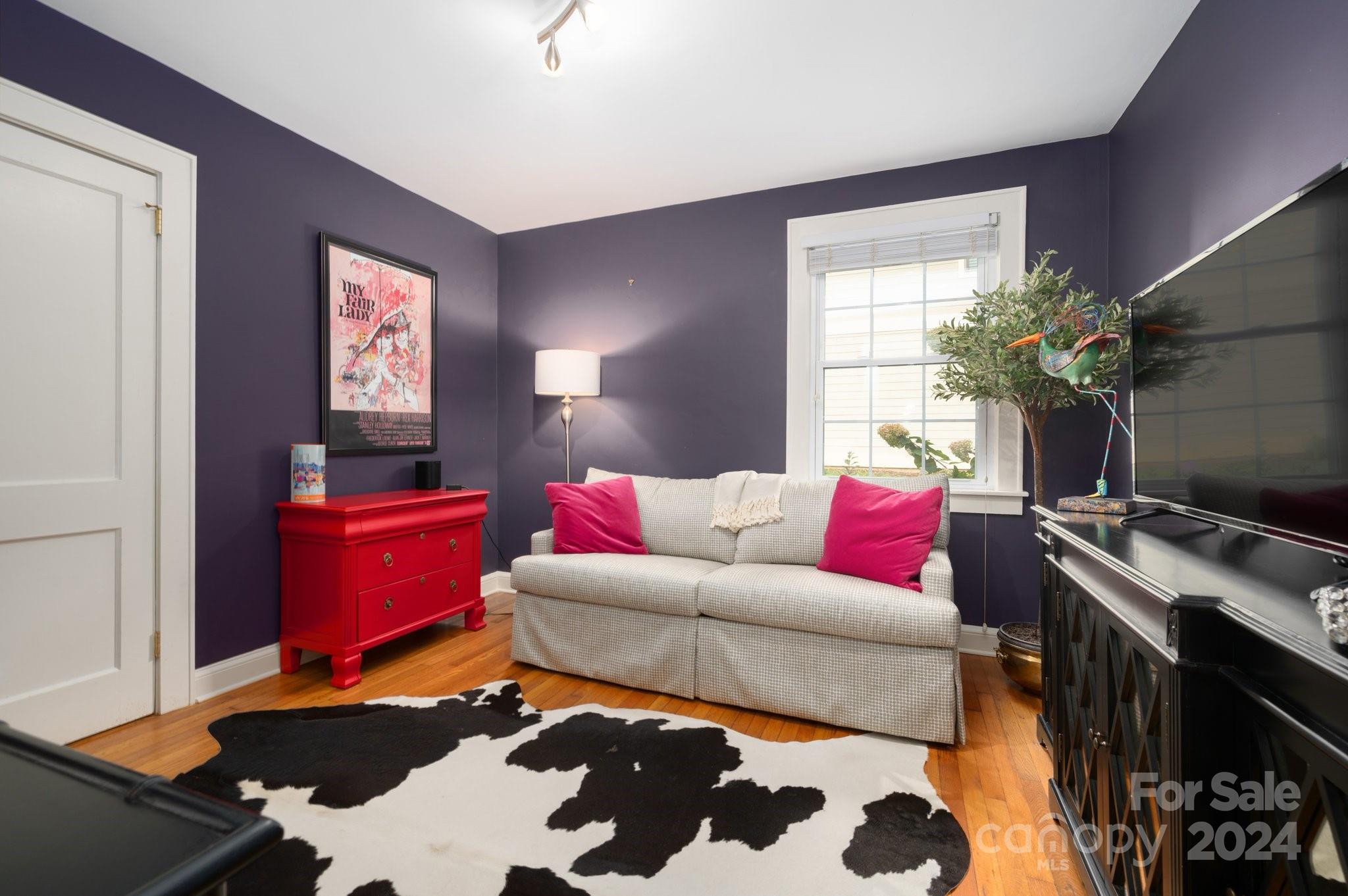 48 S Griffing Boulevard