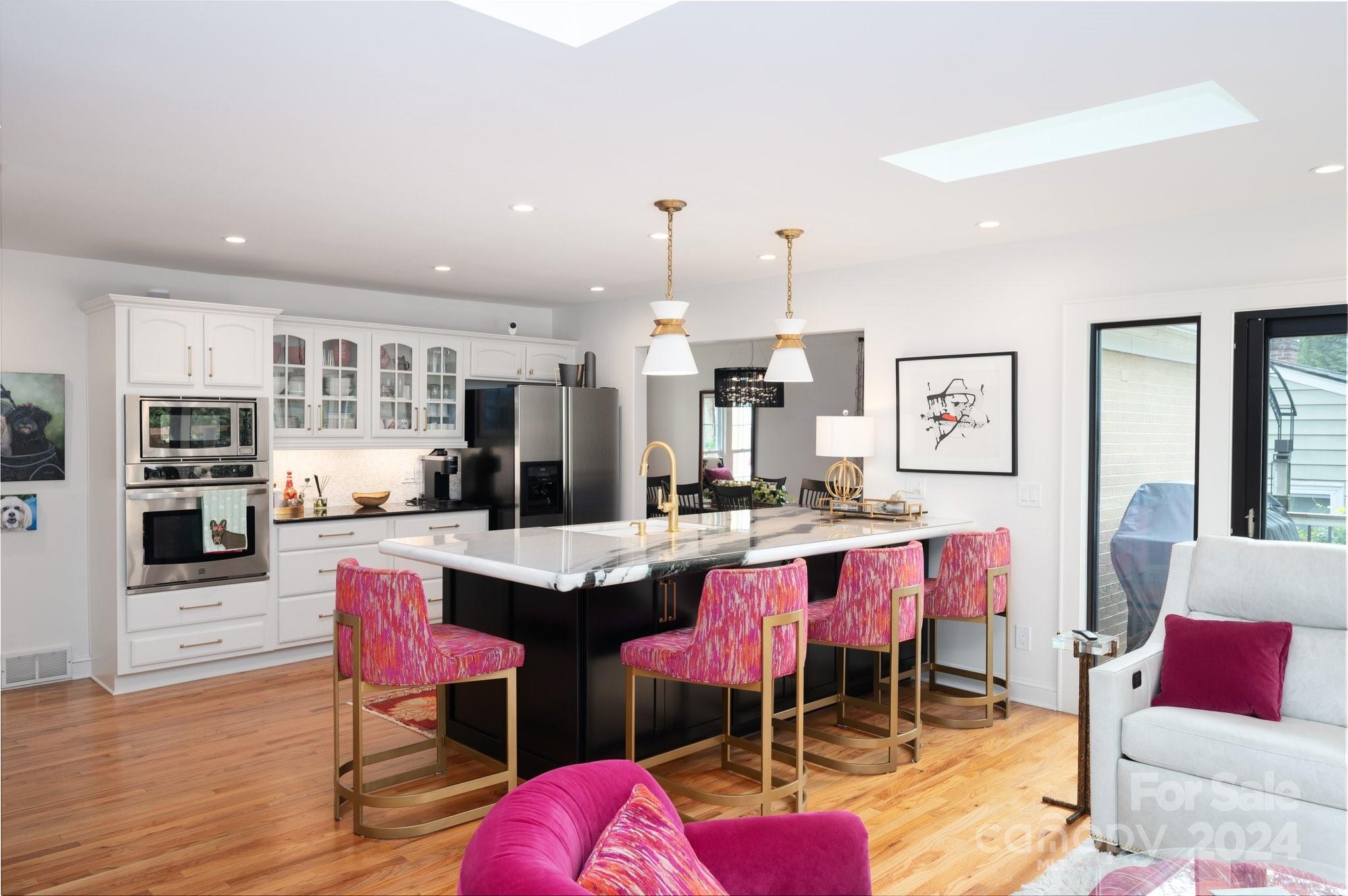 48 S Griffing Boulevard