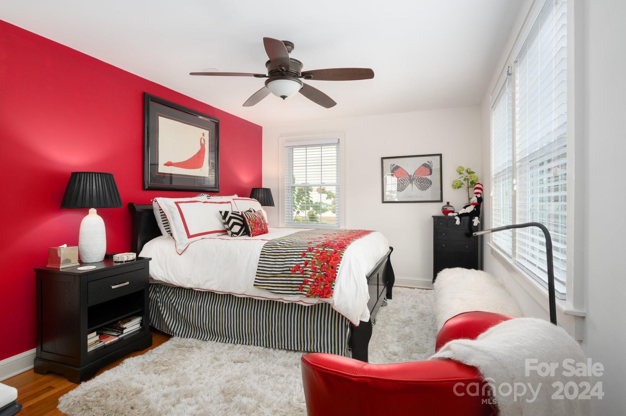 48 S Griffing Boulevard