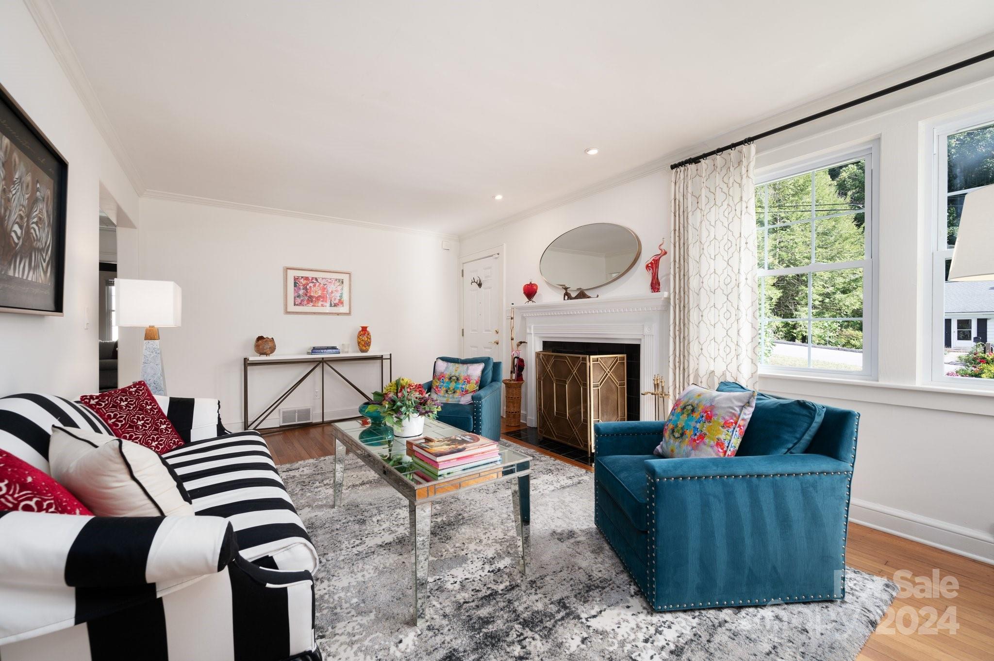 48 S Griffing Boulevard