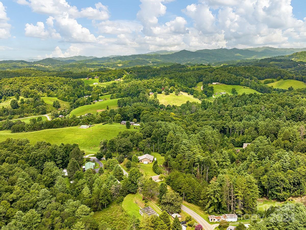 184 Upper White Oak Road