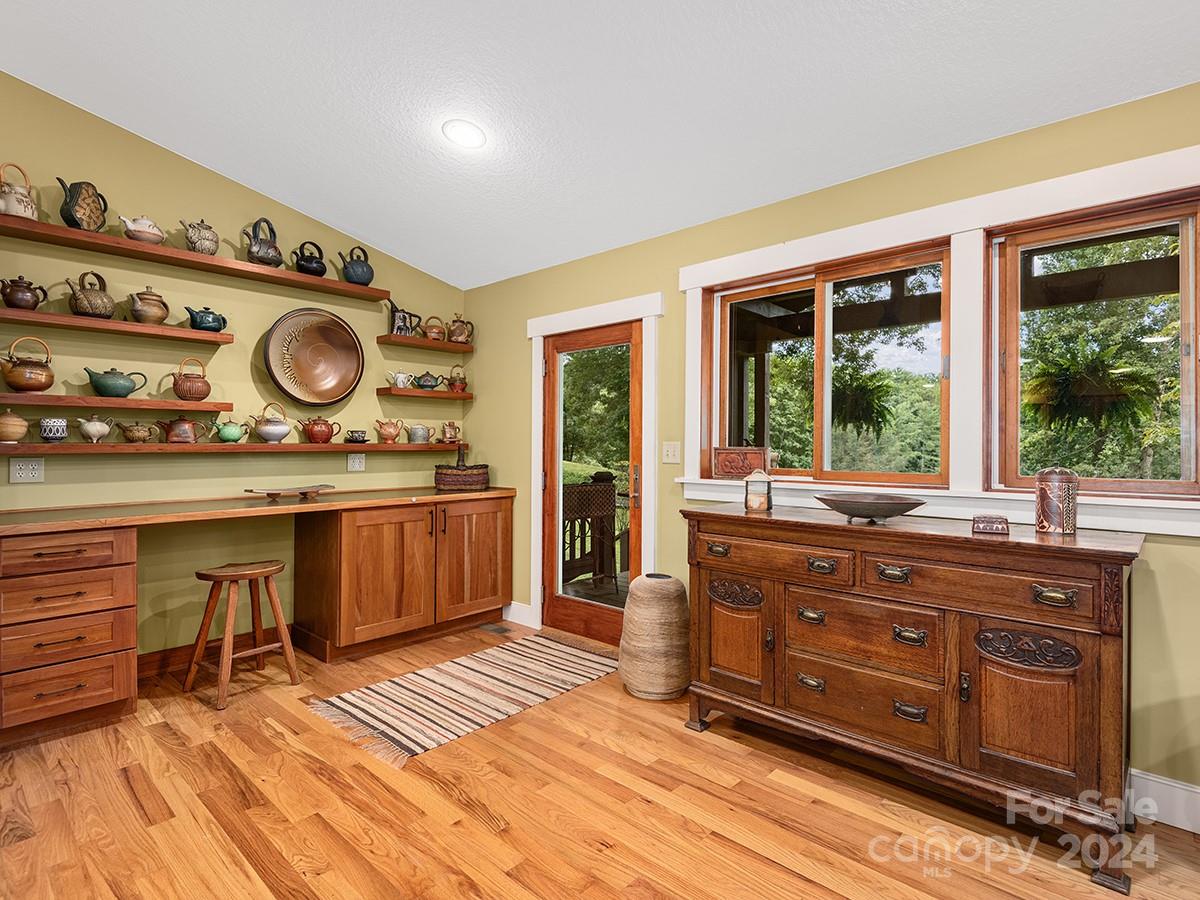 184 Upper White Oak Road