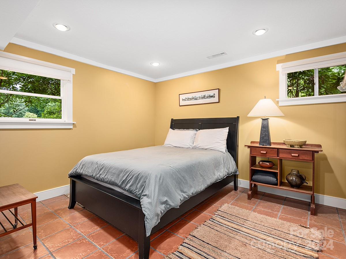 184 Upper White Oak Road