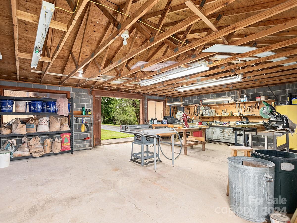 184 Upper White Oak Road