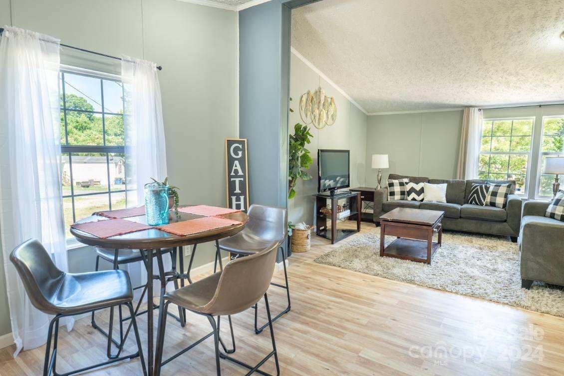 147 Owl Hollow Road