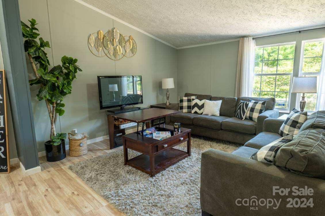 147 Owl Hollow Road