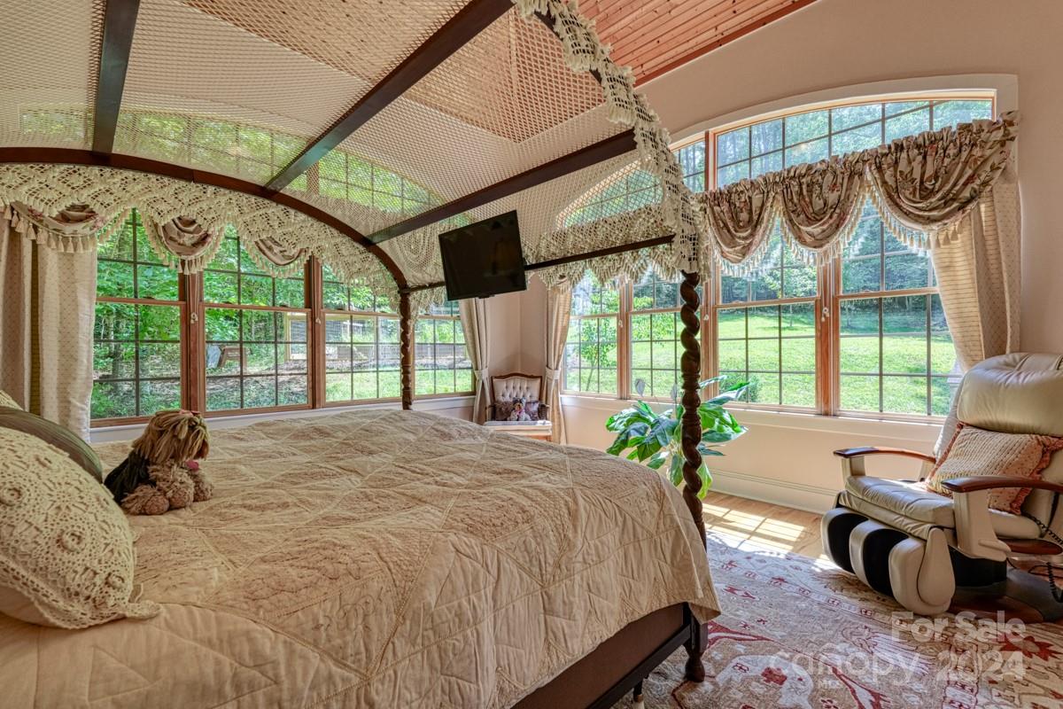 42 Forest Ridge Lane