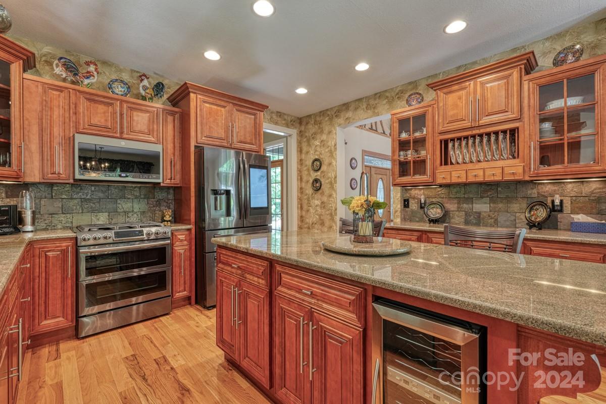 42 Forest Ridge Lane