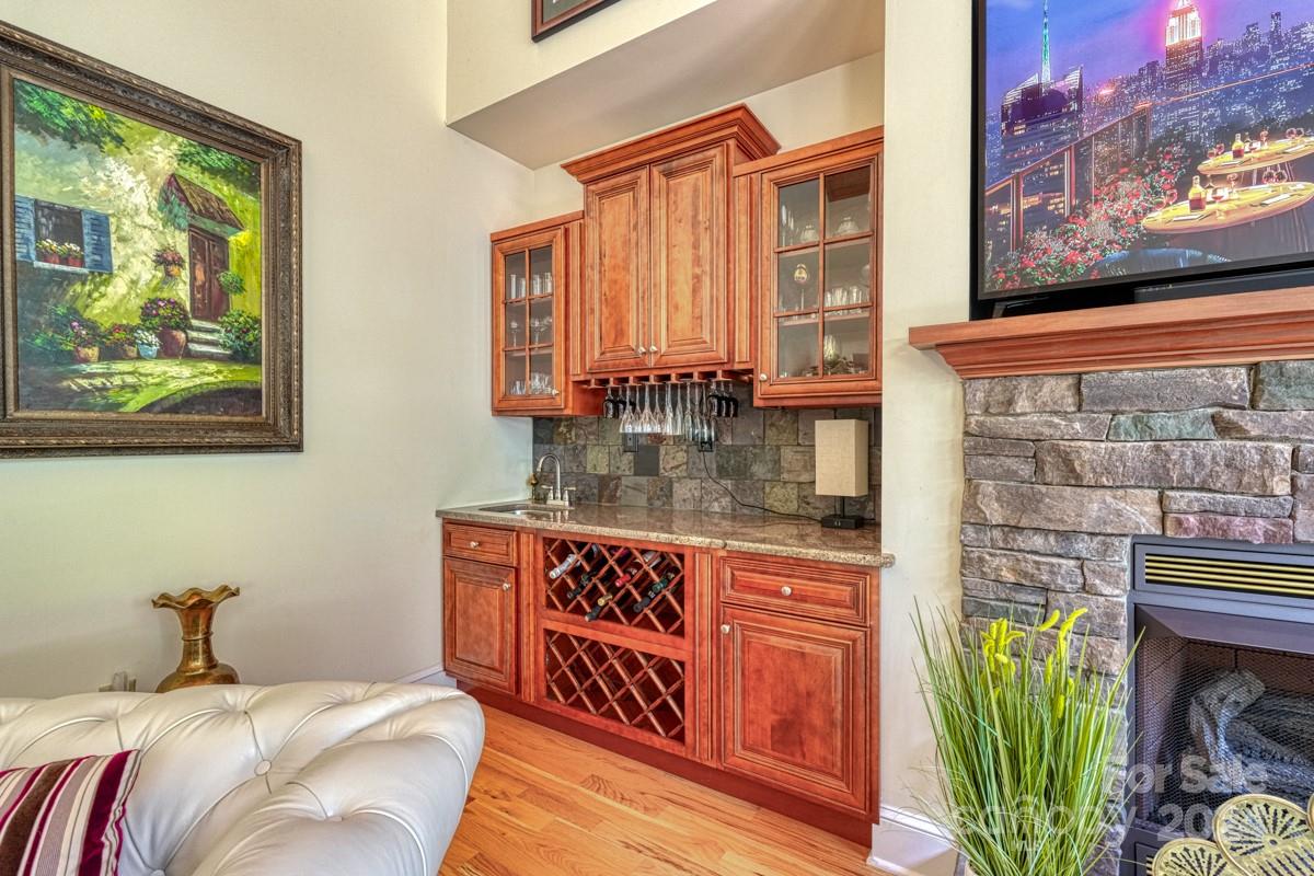 42 Forest Ridge Lane