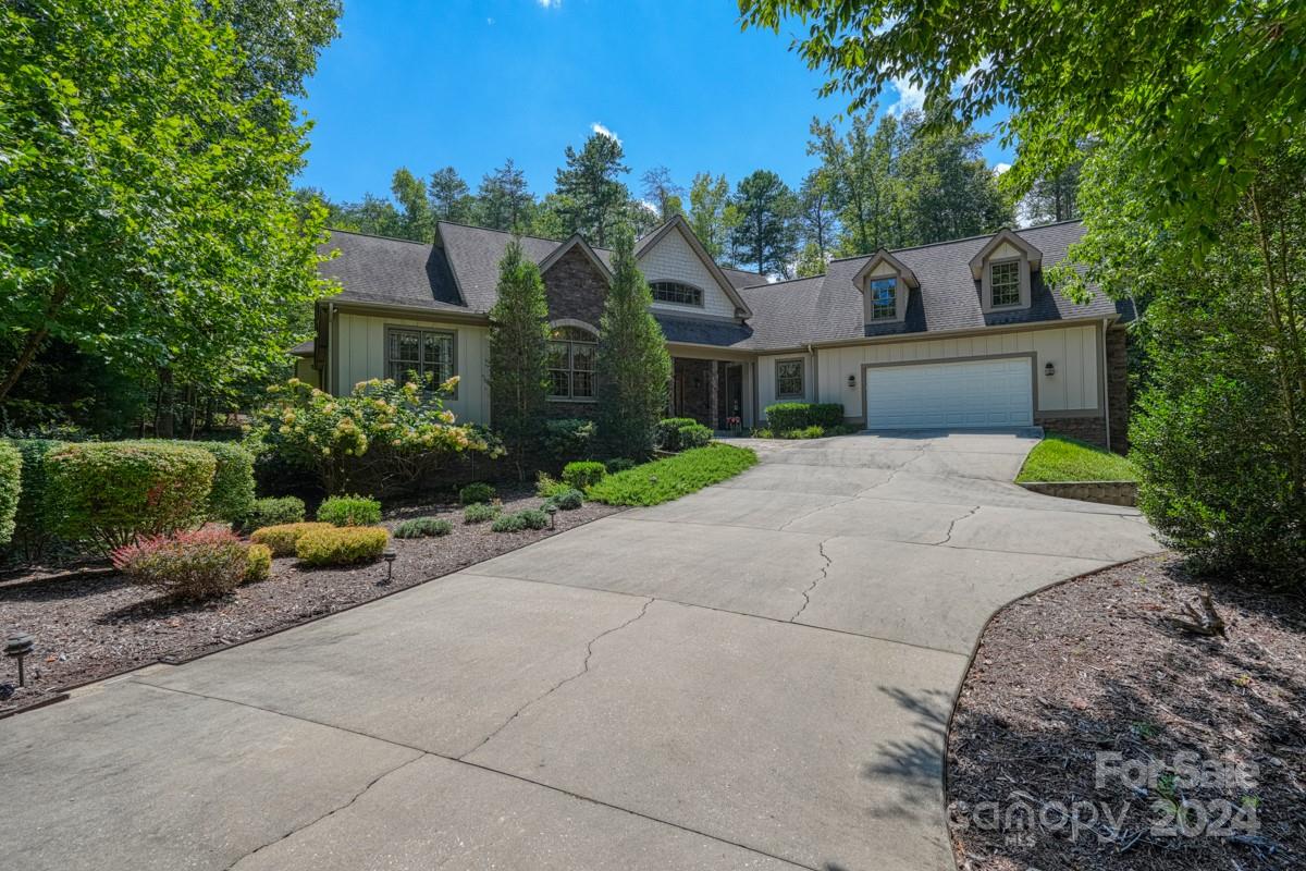 42 Forest Ridge Lane