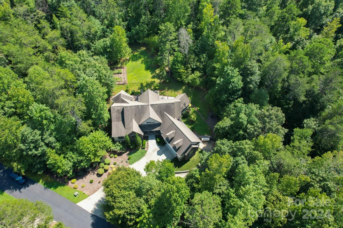 42 Forest Ridge Lane