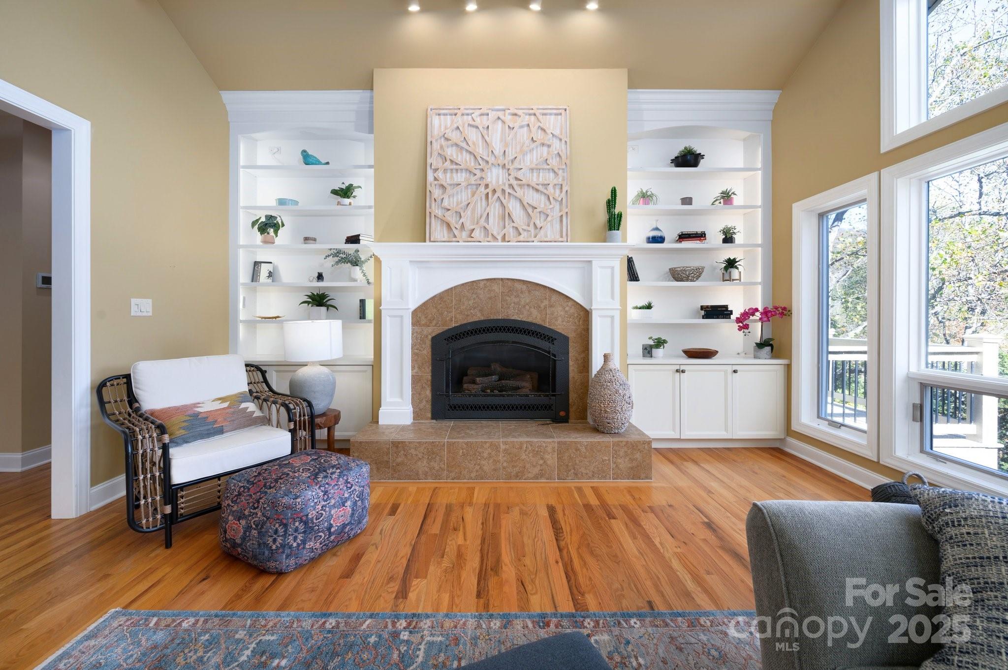 32 Scenic Valley Drive