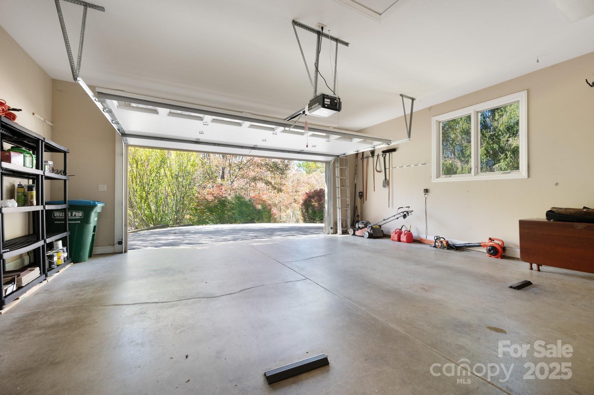 32 Scenic Valley Drive