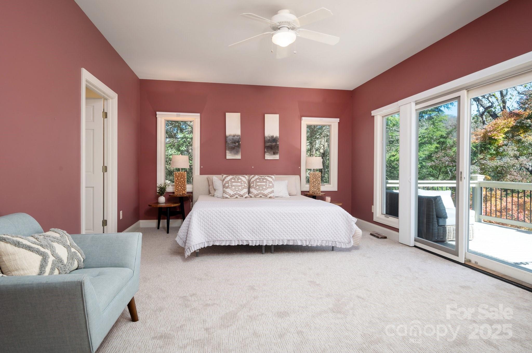 32 Scenic Valley Drive