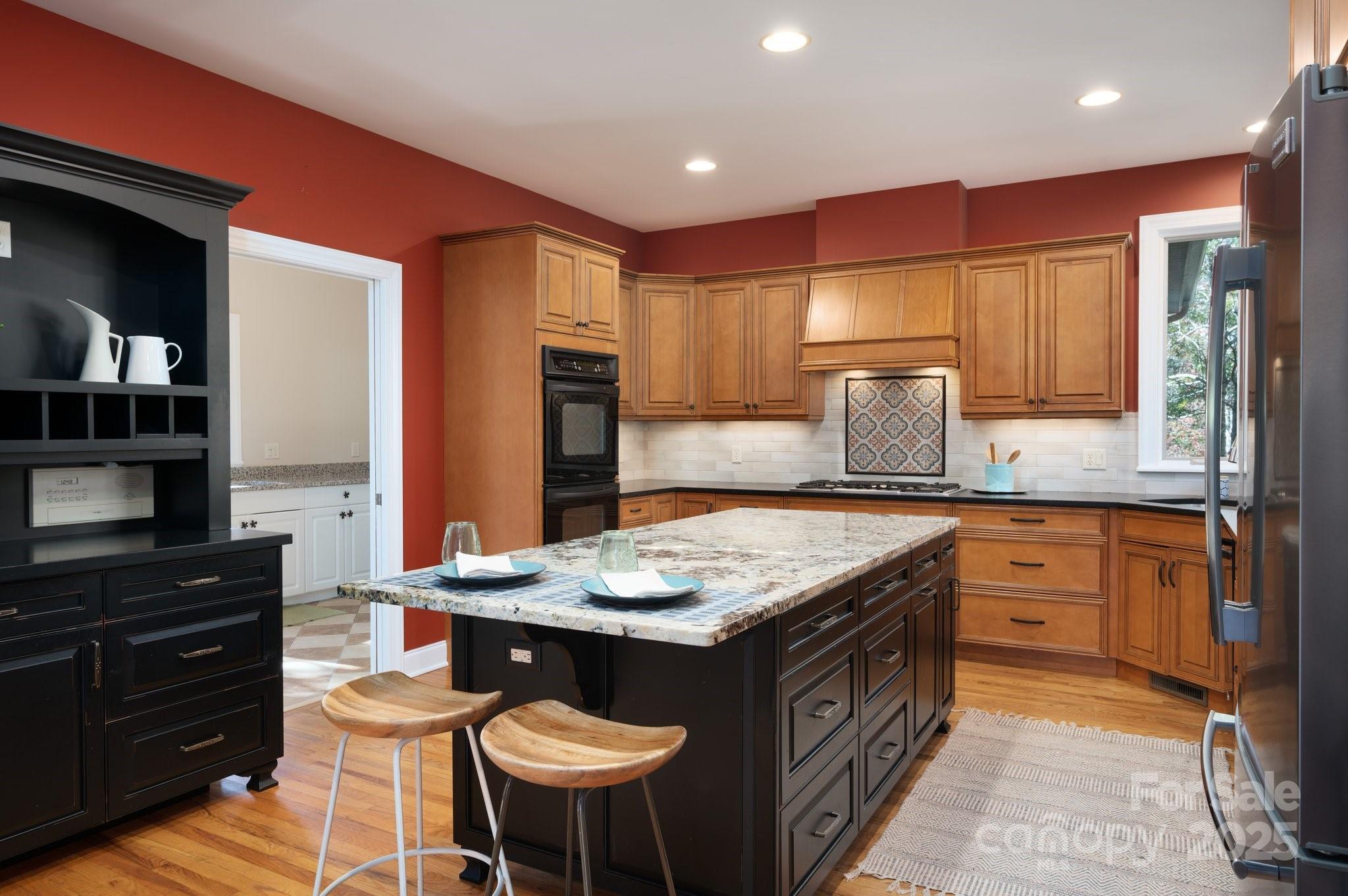 32 Scenic Valley Drive