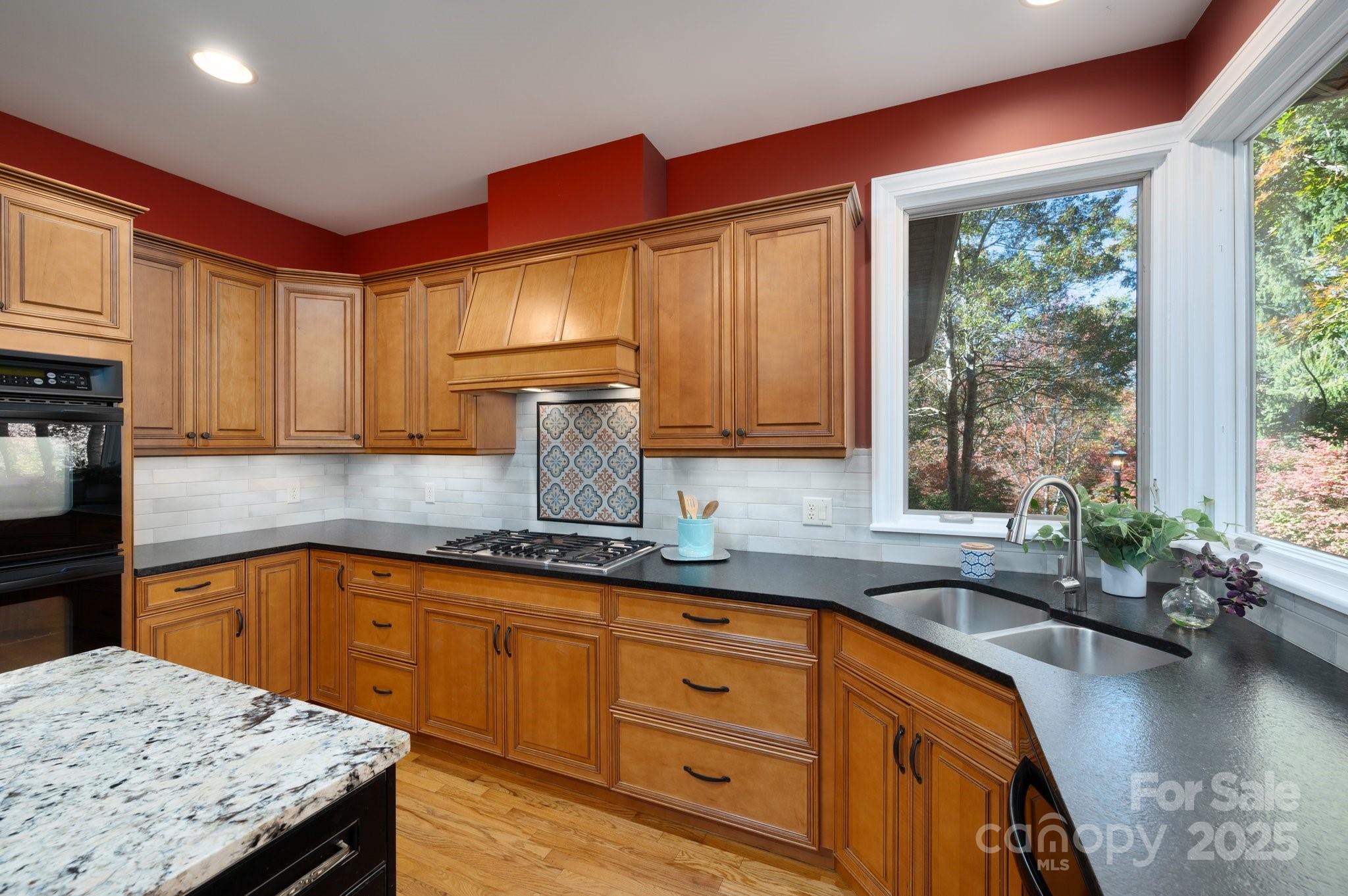 32 Scenic Valley Drive