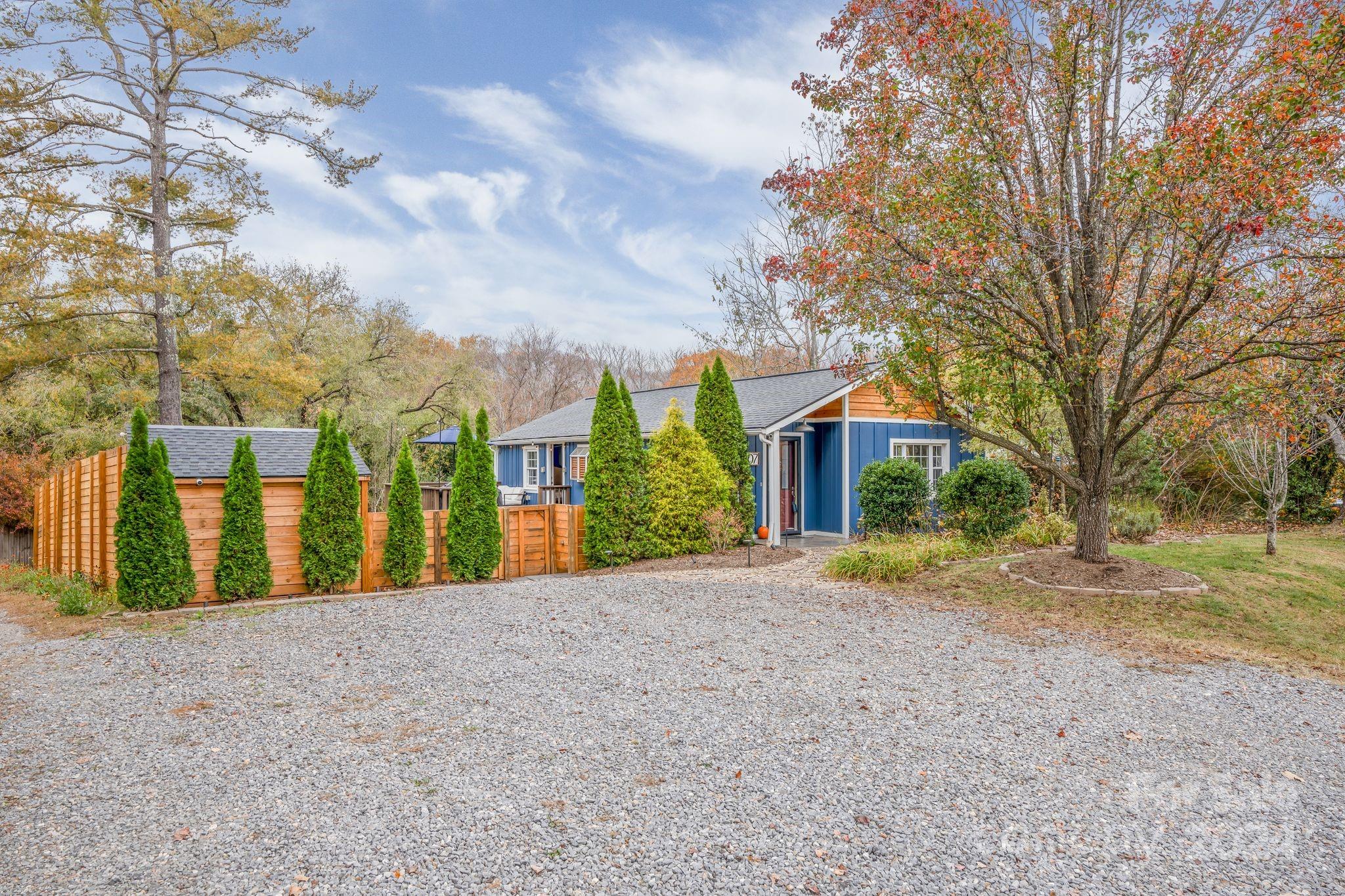 307 Tabernacle Road