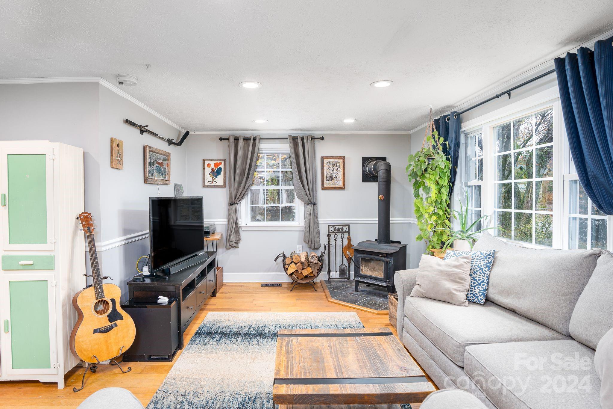 307 Tabernacle Road