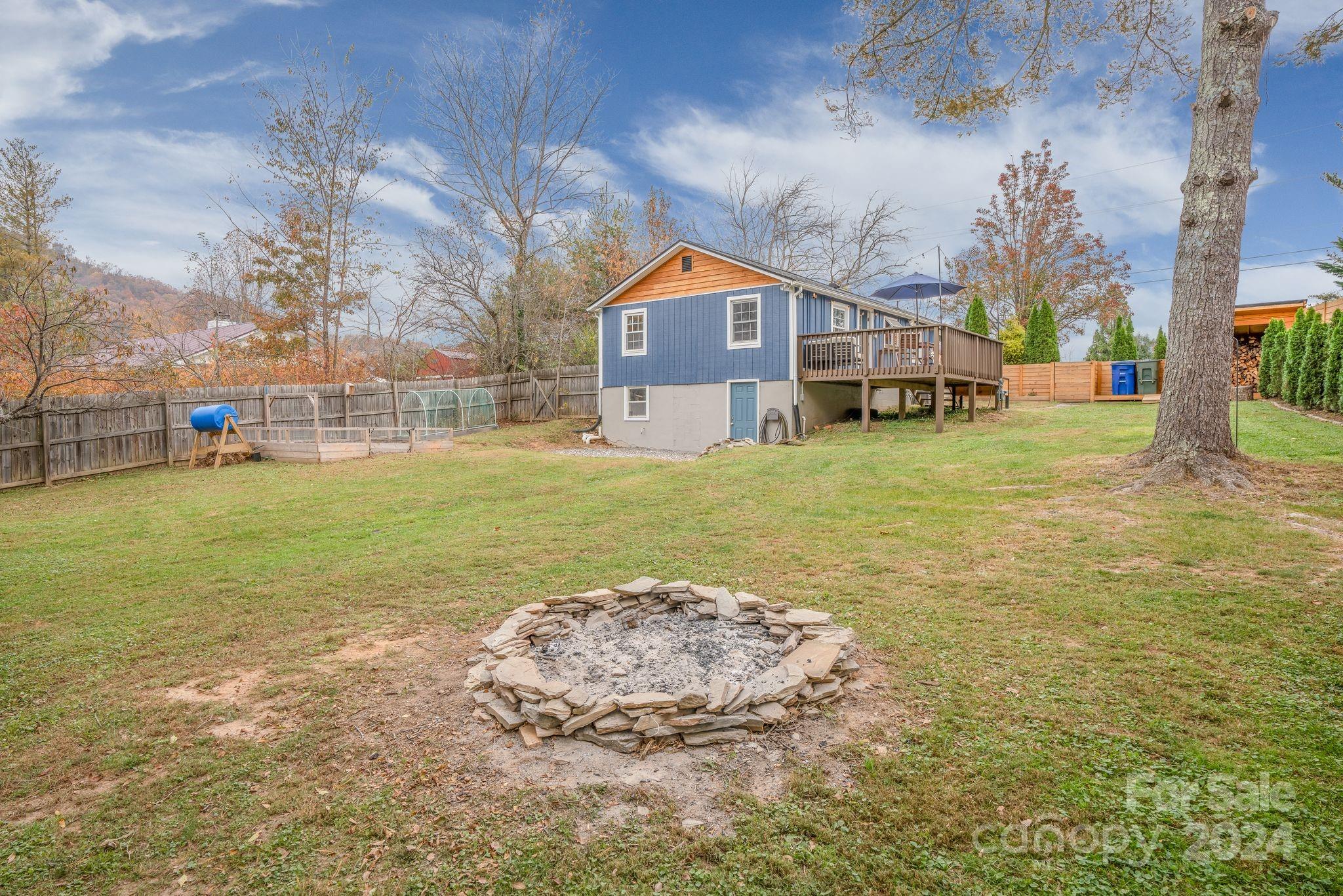 307 Tabernacle Road