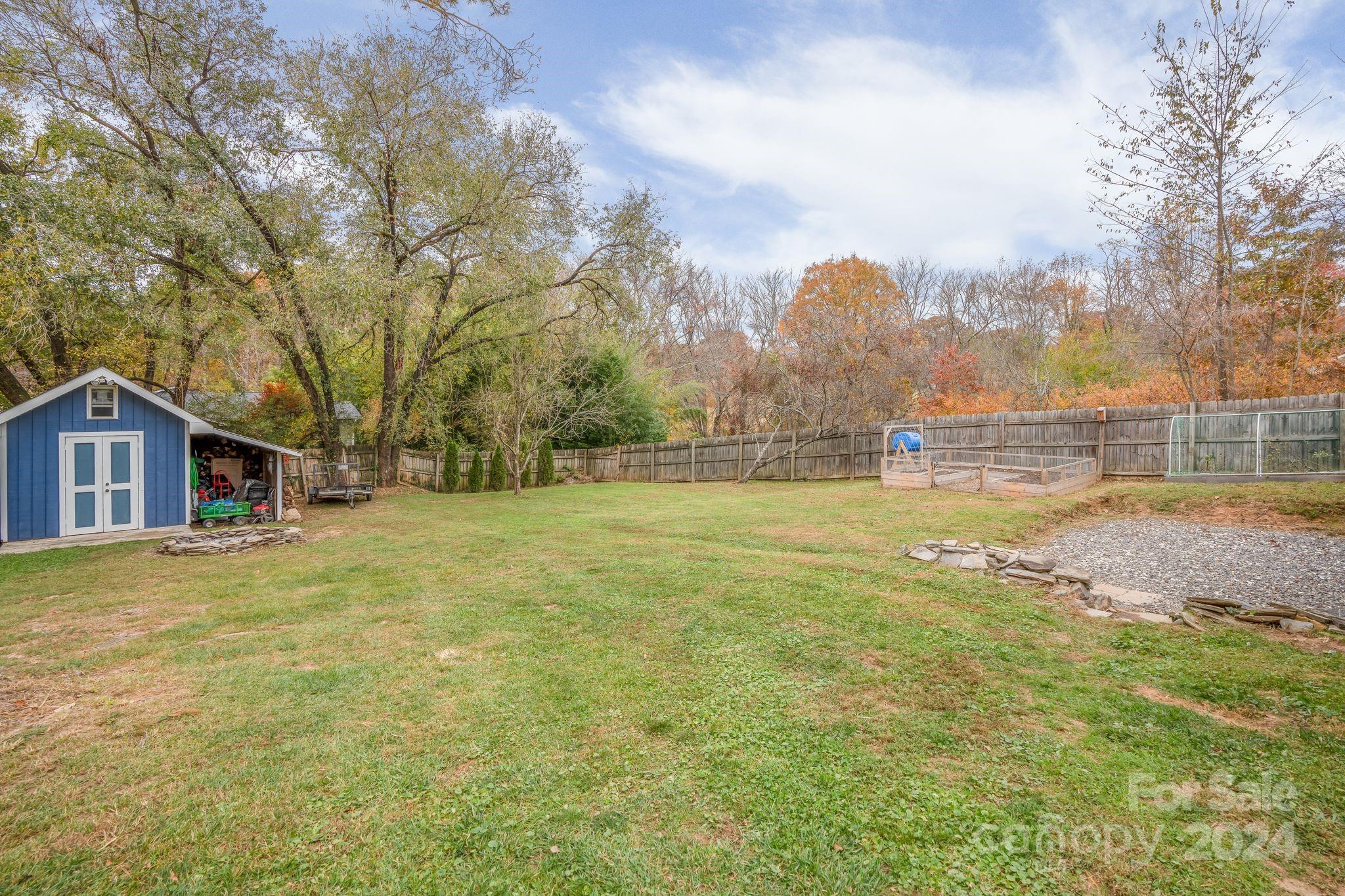307 Tabernacle Road