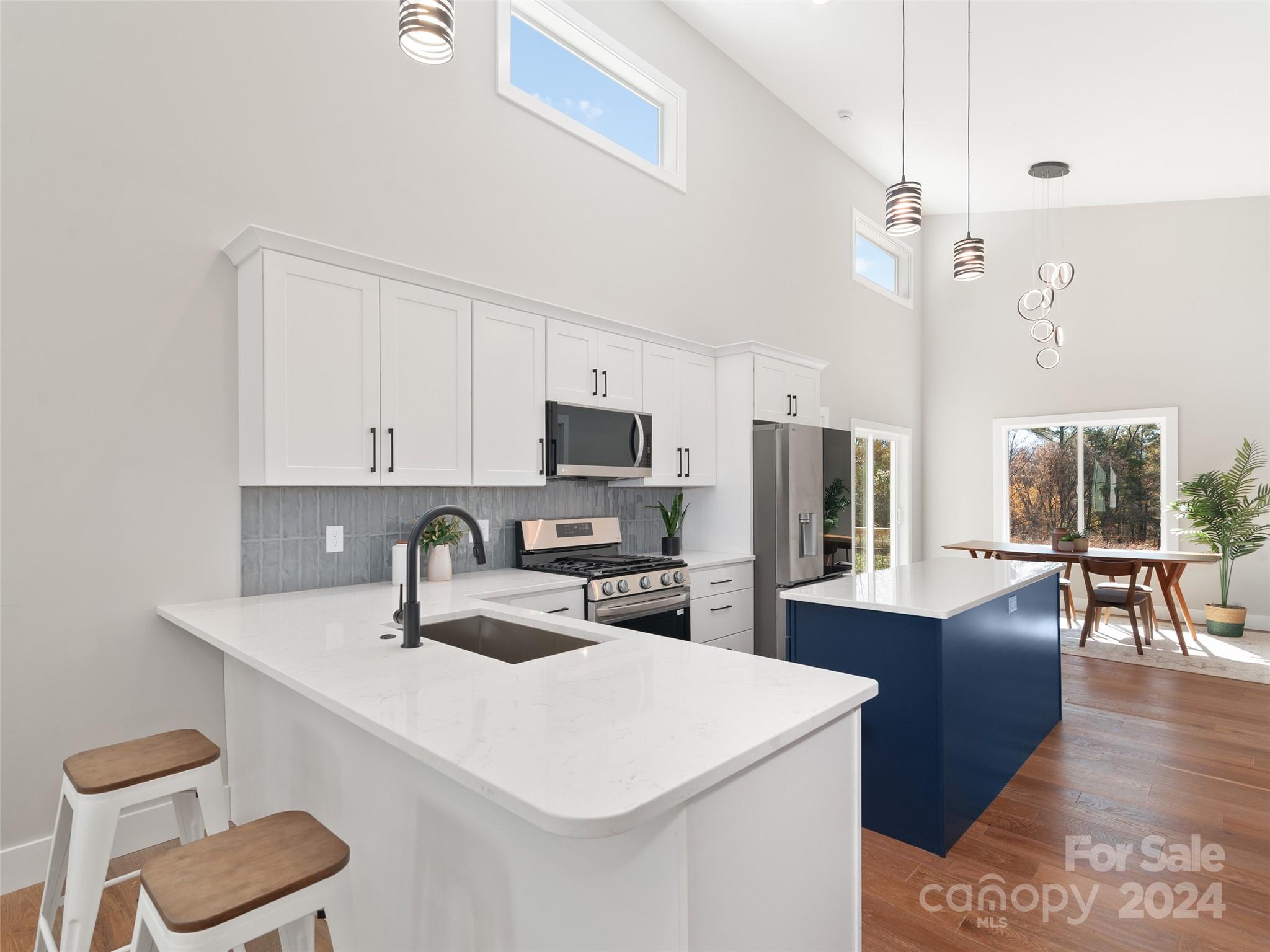 30 Ratcliff Ridge Road