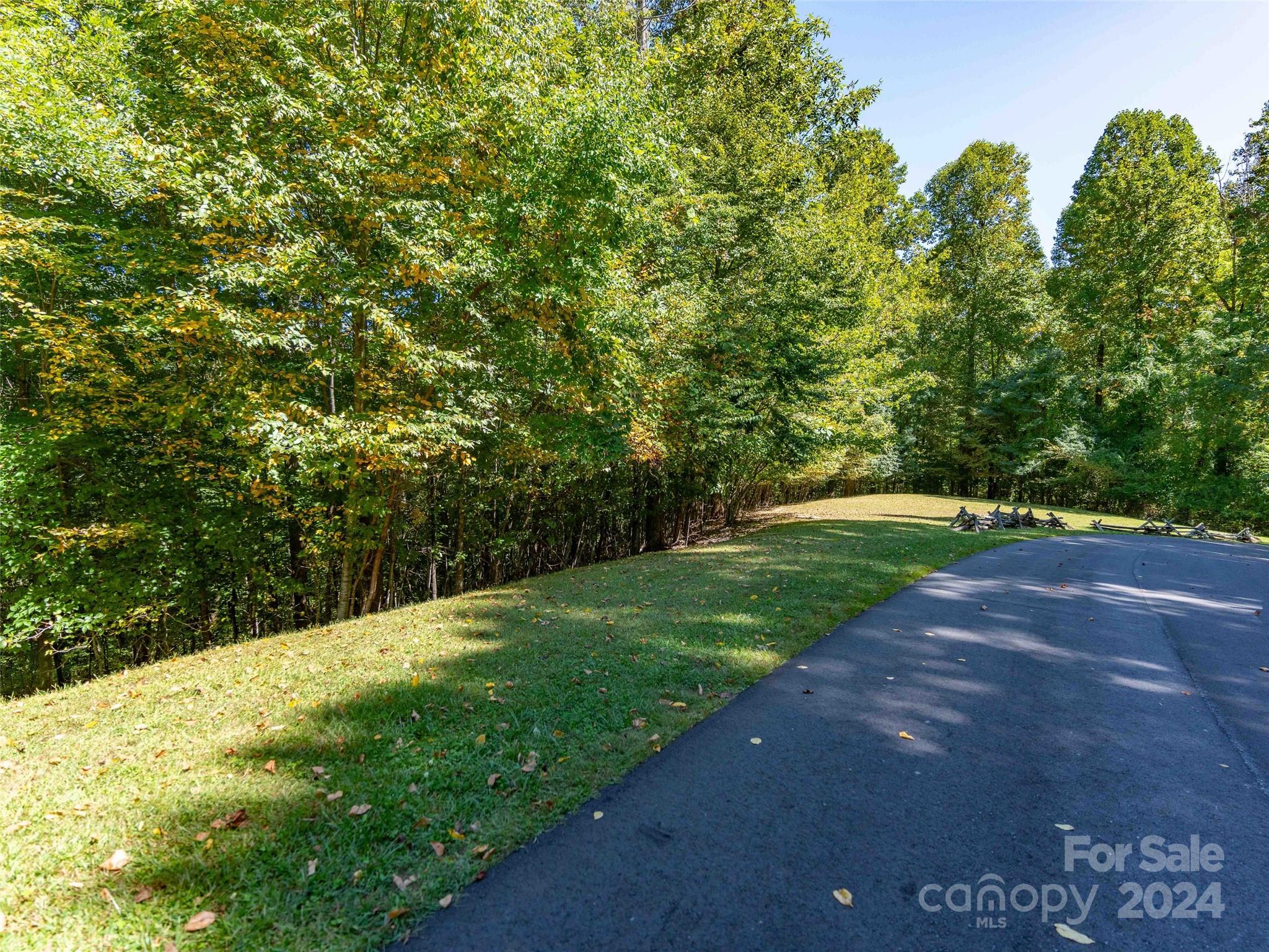 0 Solomon Circle Unit: 13