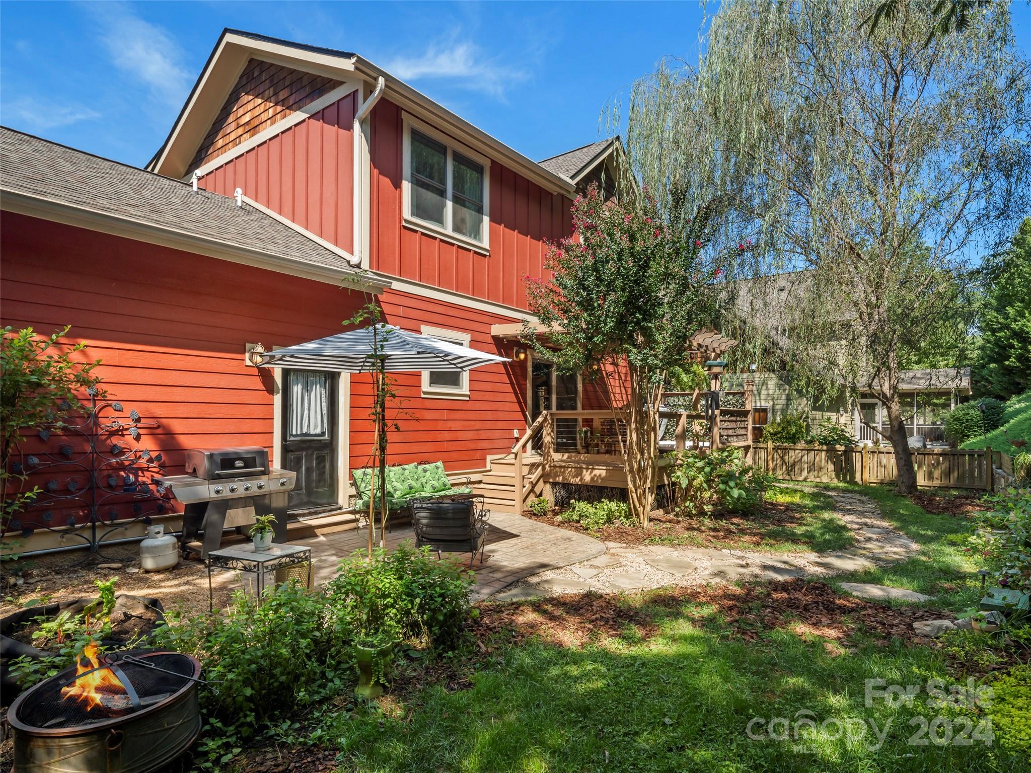 43 River Stone Trail