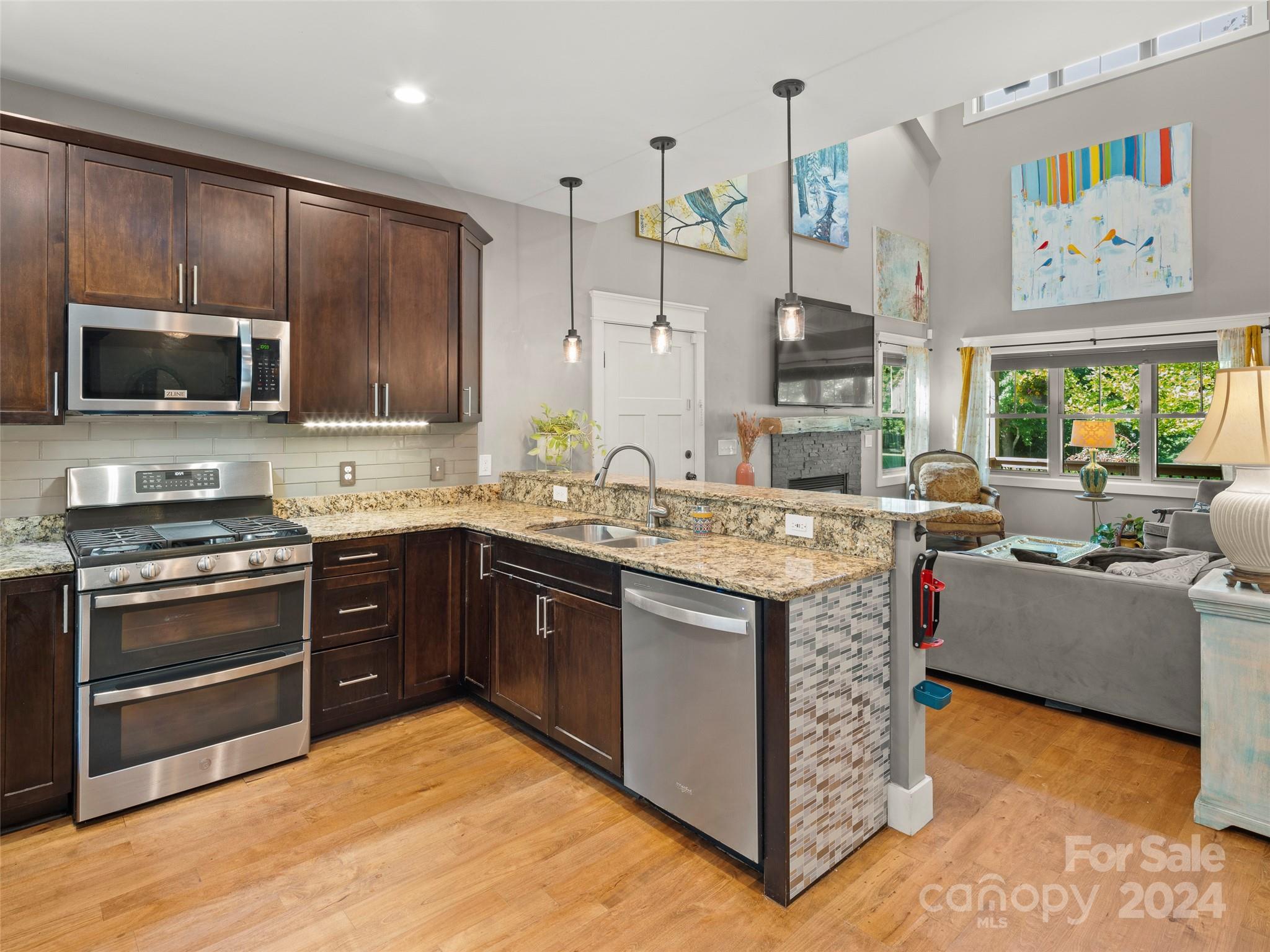 43 River Stone Trail