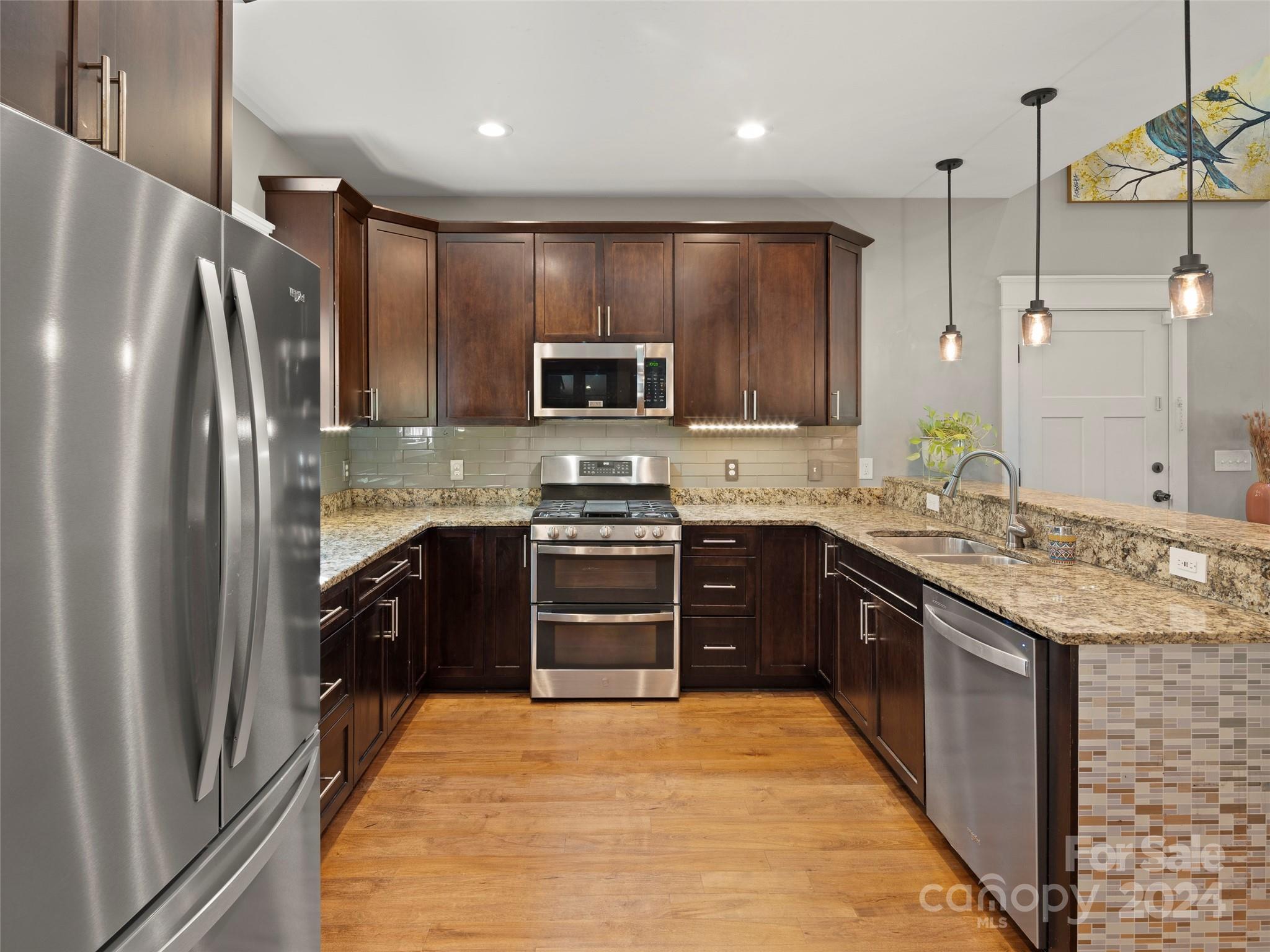 43 River Stone Trail