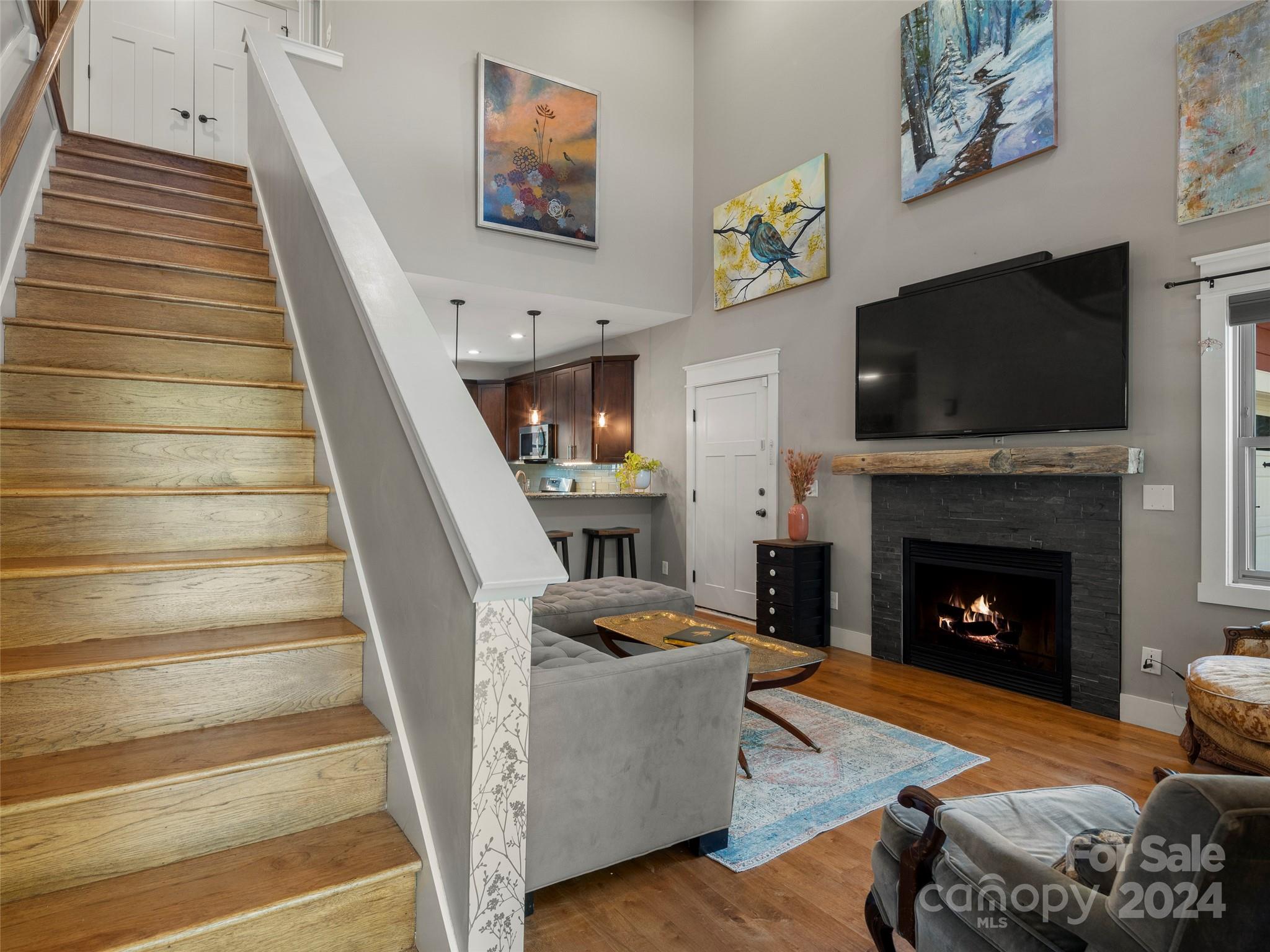 43 River Stone Trail