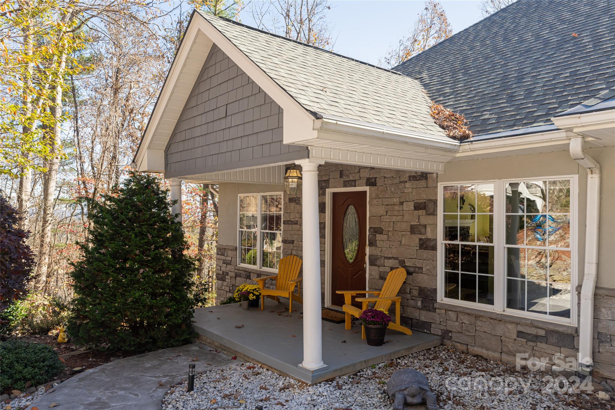 2508 Carriage Falls Court