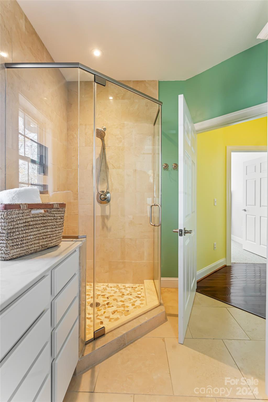 2508 Carriage Falls Court