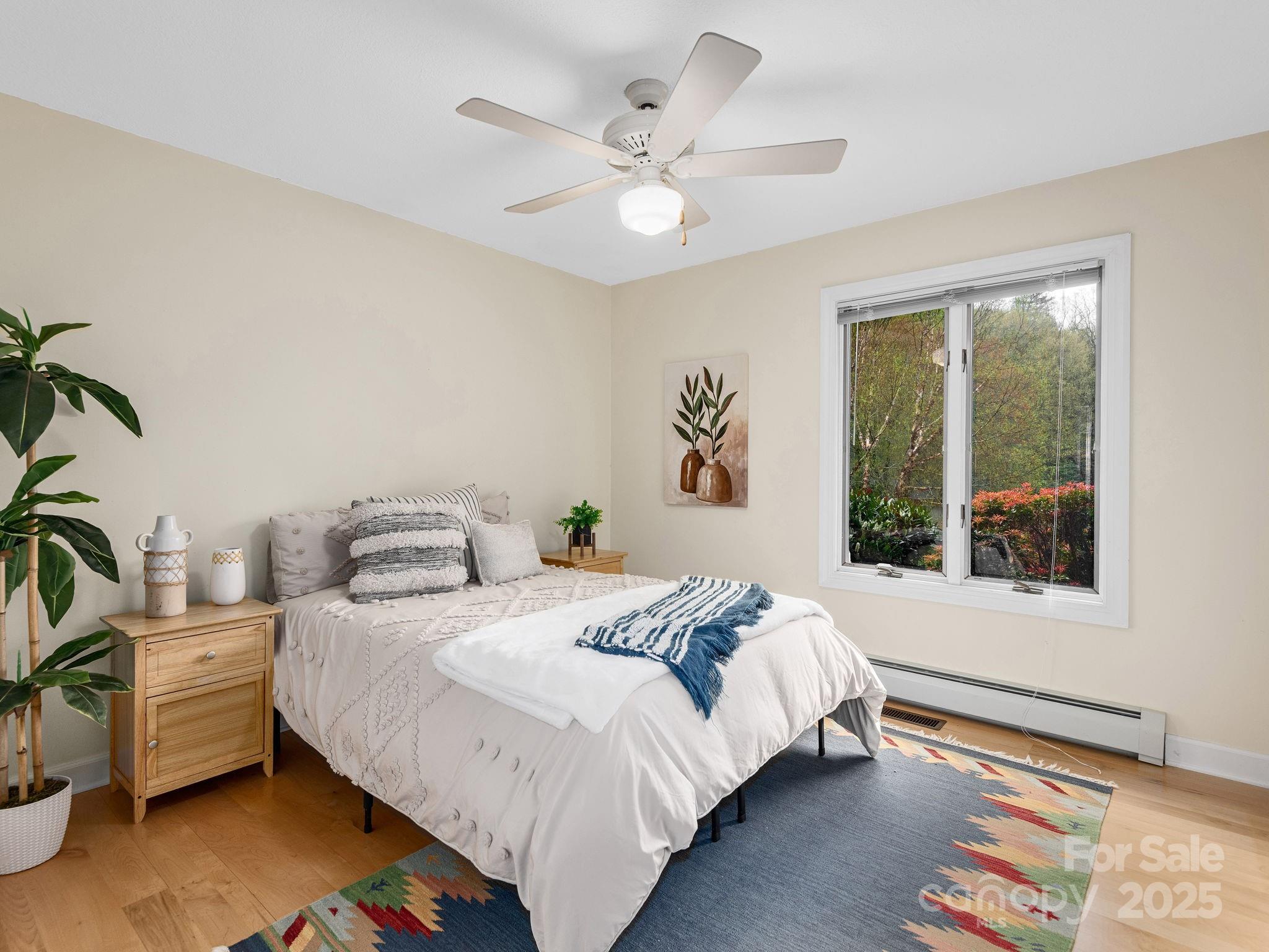 308 E Sondley Drive
