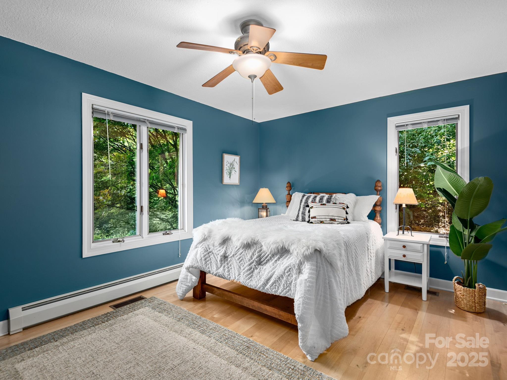 308 E Sondley Drive