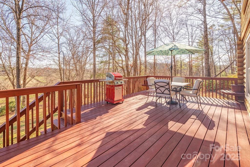 336 Winding Way Lane