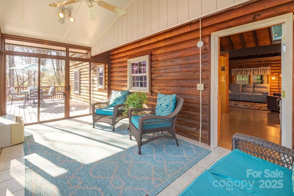 336 Winding Way Lane