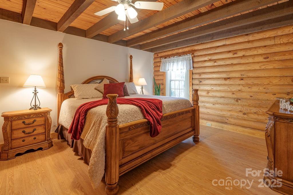 336 Winding Way Lane