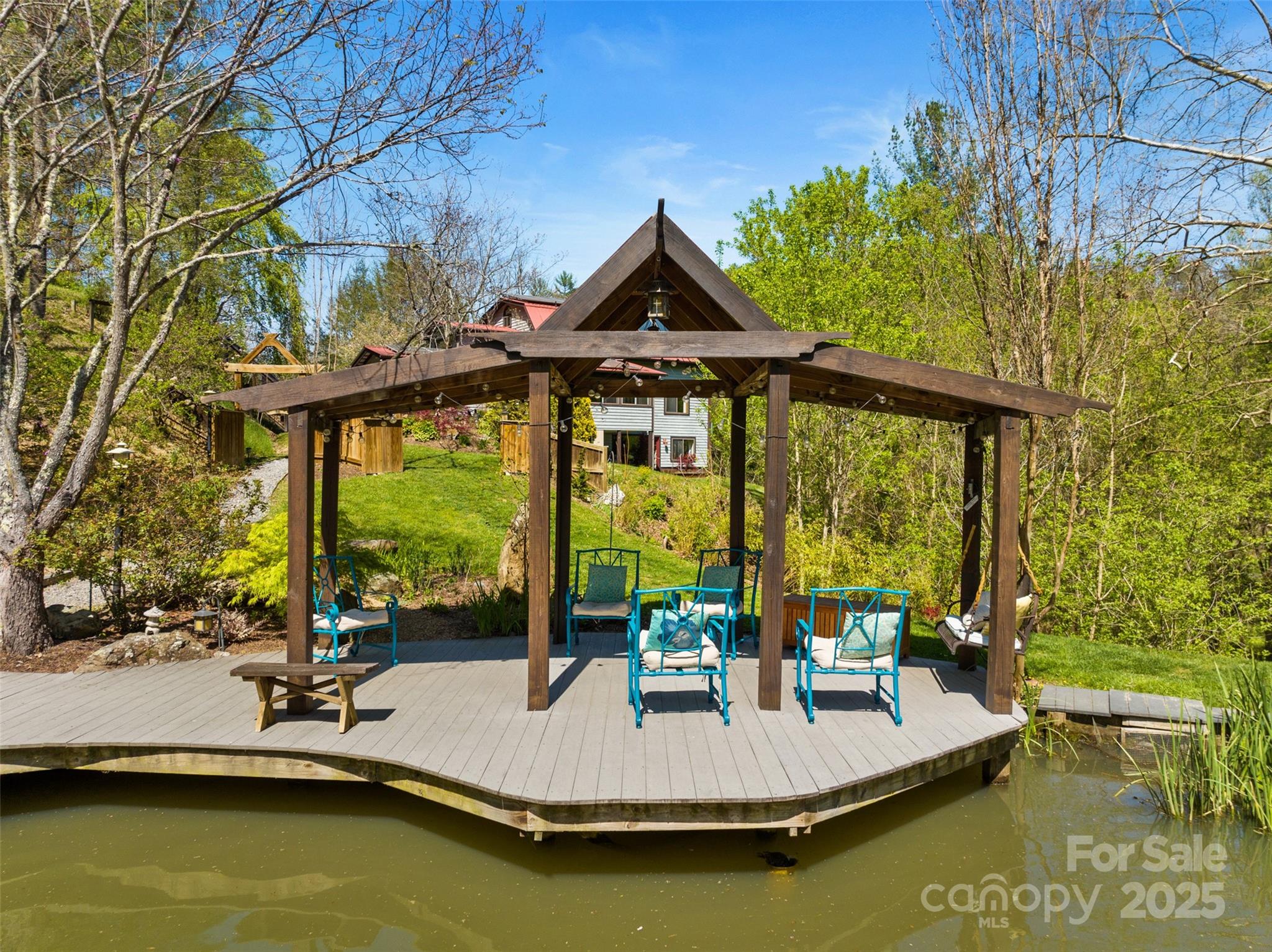 3717 Bend Of Ivy Road