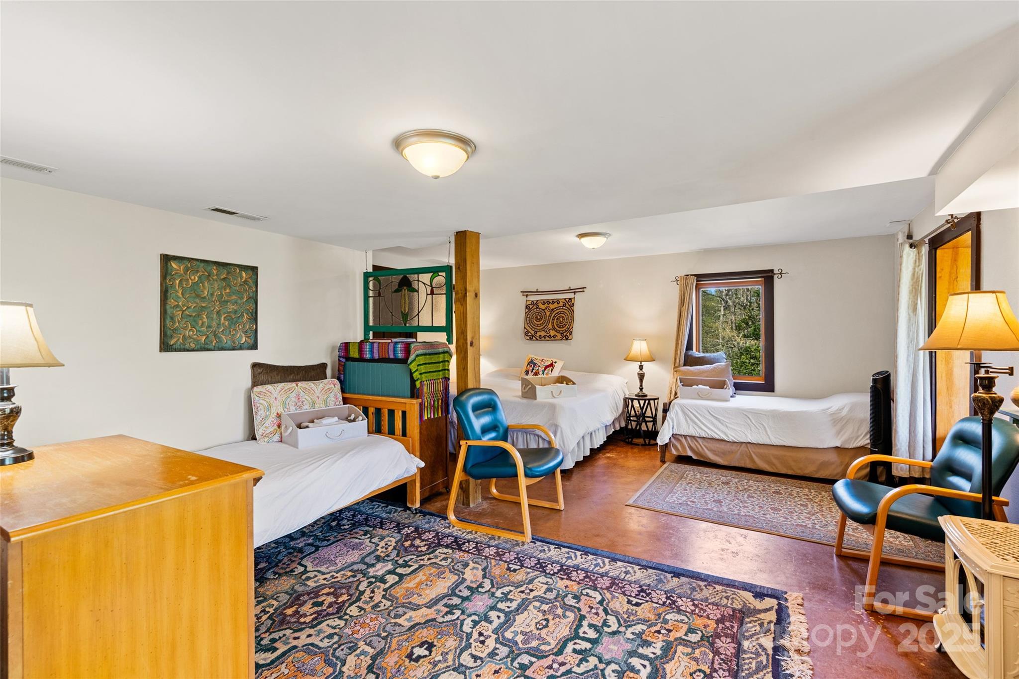 3717 Bend Of Ivy Road