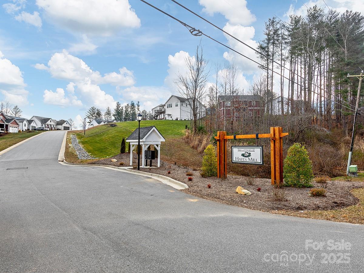 203 Hayes Ridge Lane