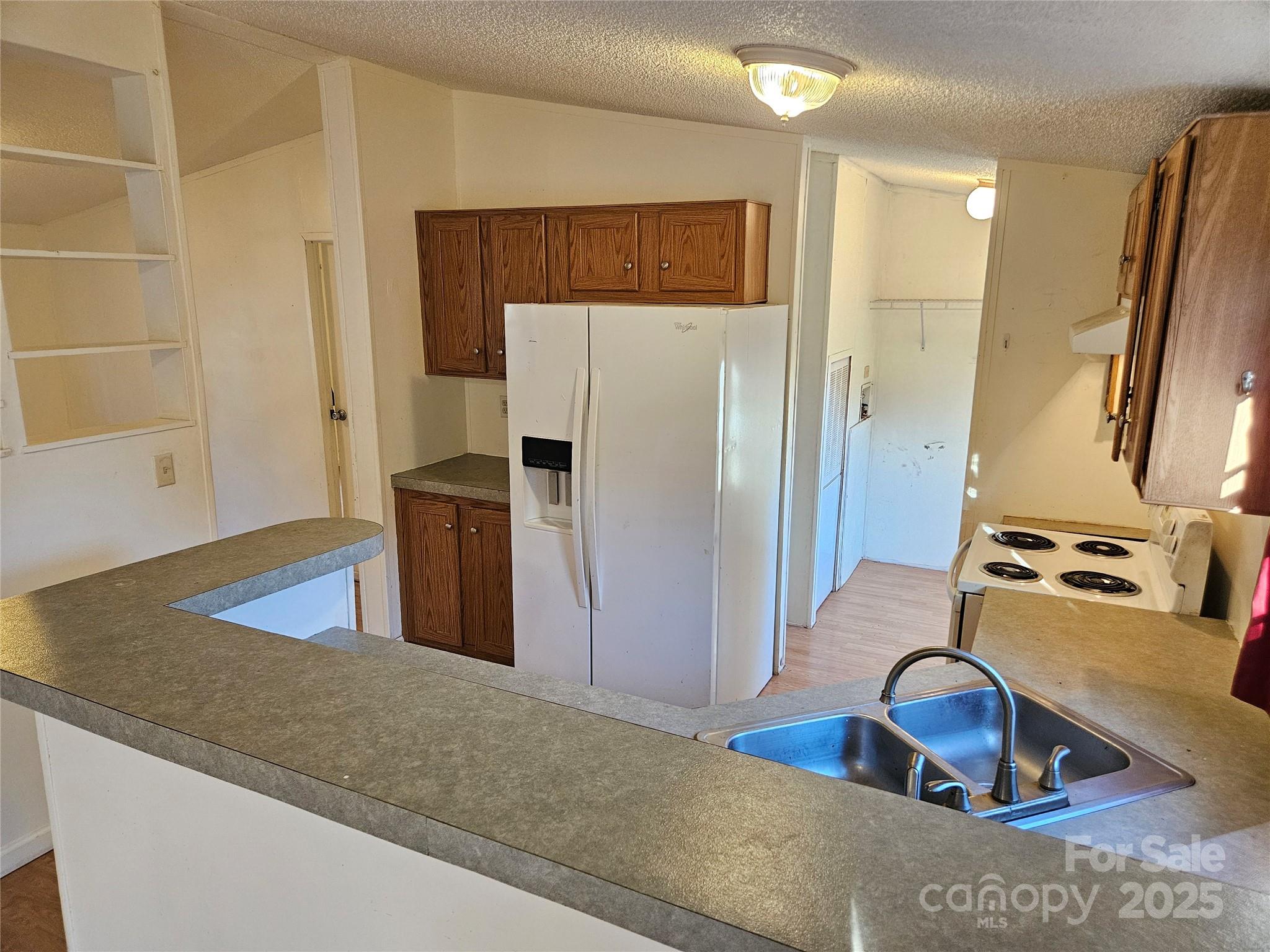 142 River Breeze Drive