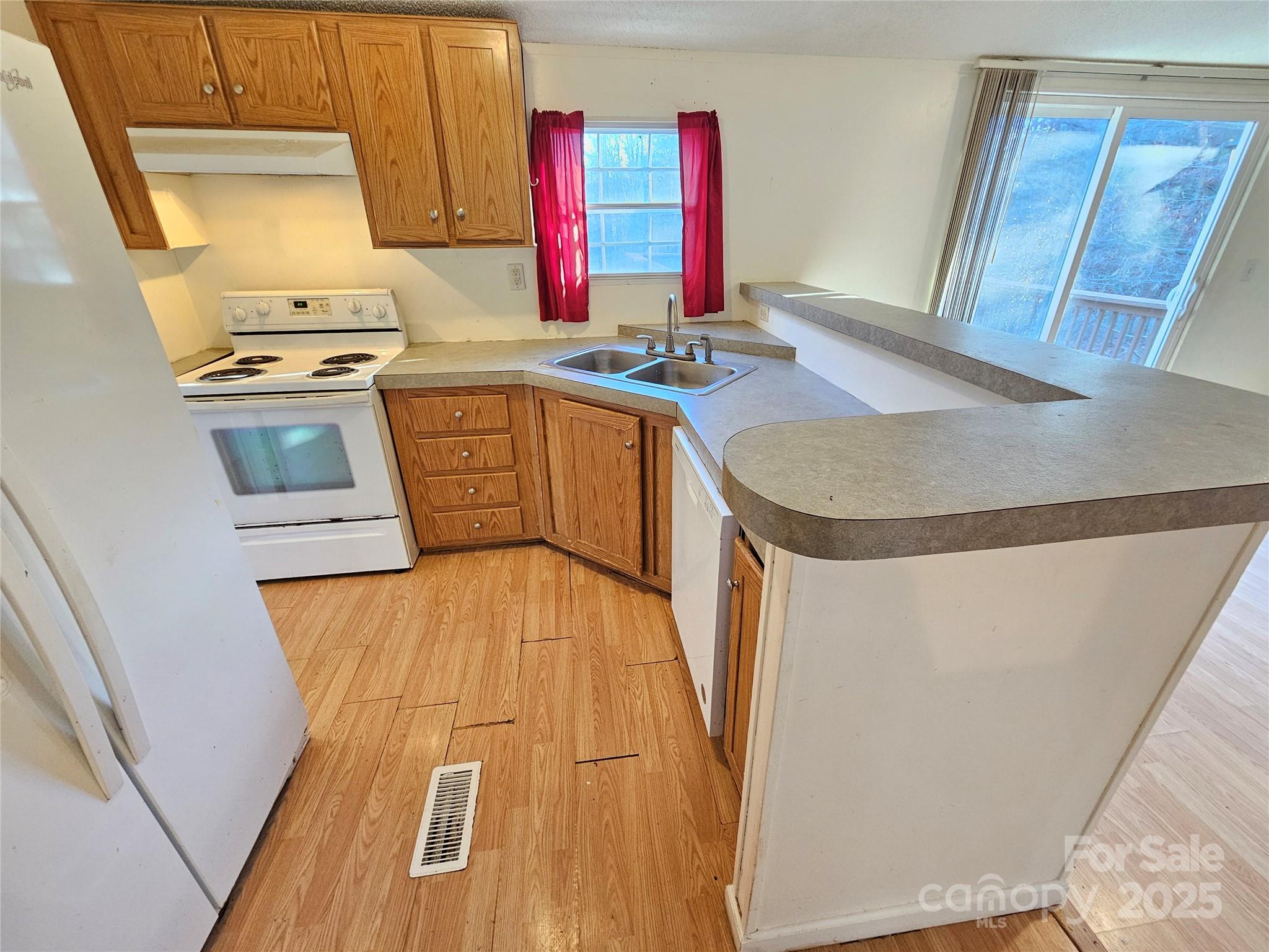 142 River Breeze Drive