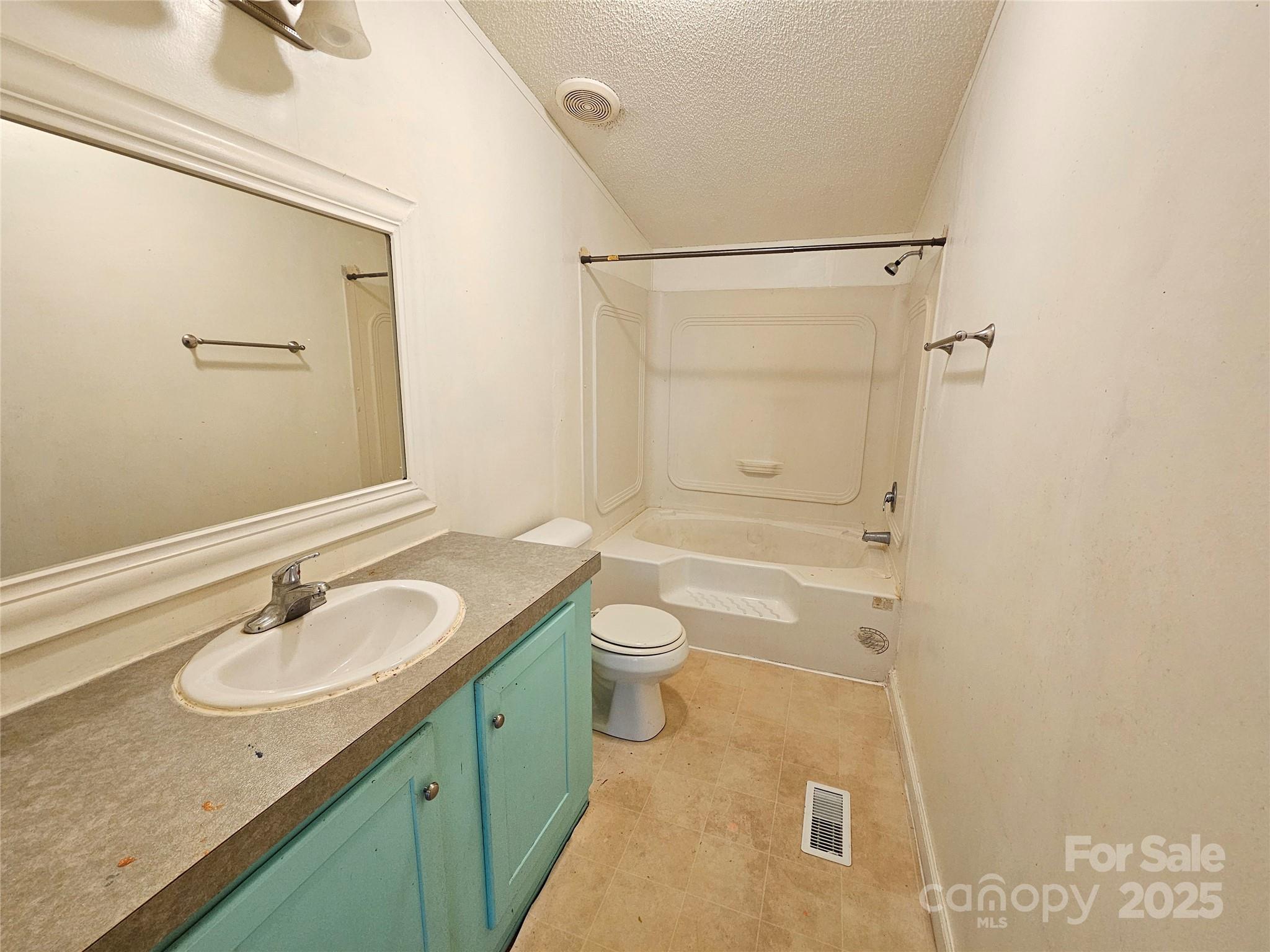 142 River Breeze Drive